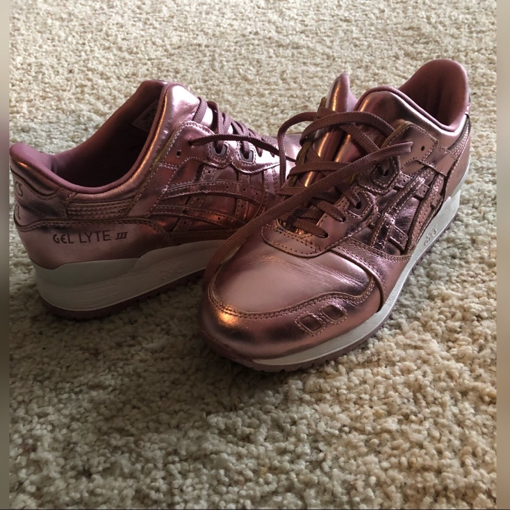 ASICS Pink Lyte III